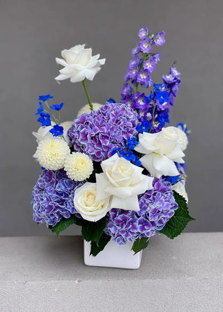 NO. 142. Lavender Hydrangea Centerpiece